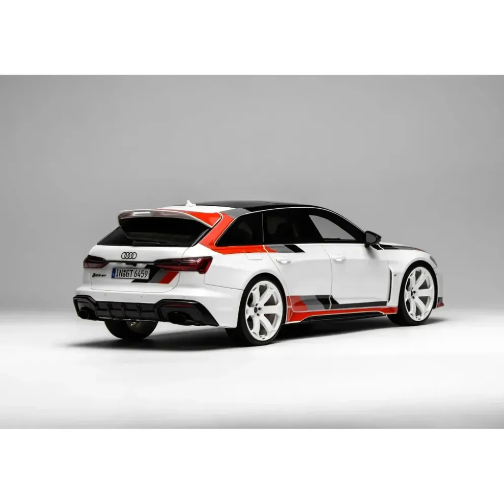 Audi RS 6 Avant GT (C8) - Arkona White - Motorhelix - 1:18