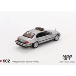 BMW 750IL - James Bond - Tomorrow Never Dies - Mini GT - 1:64