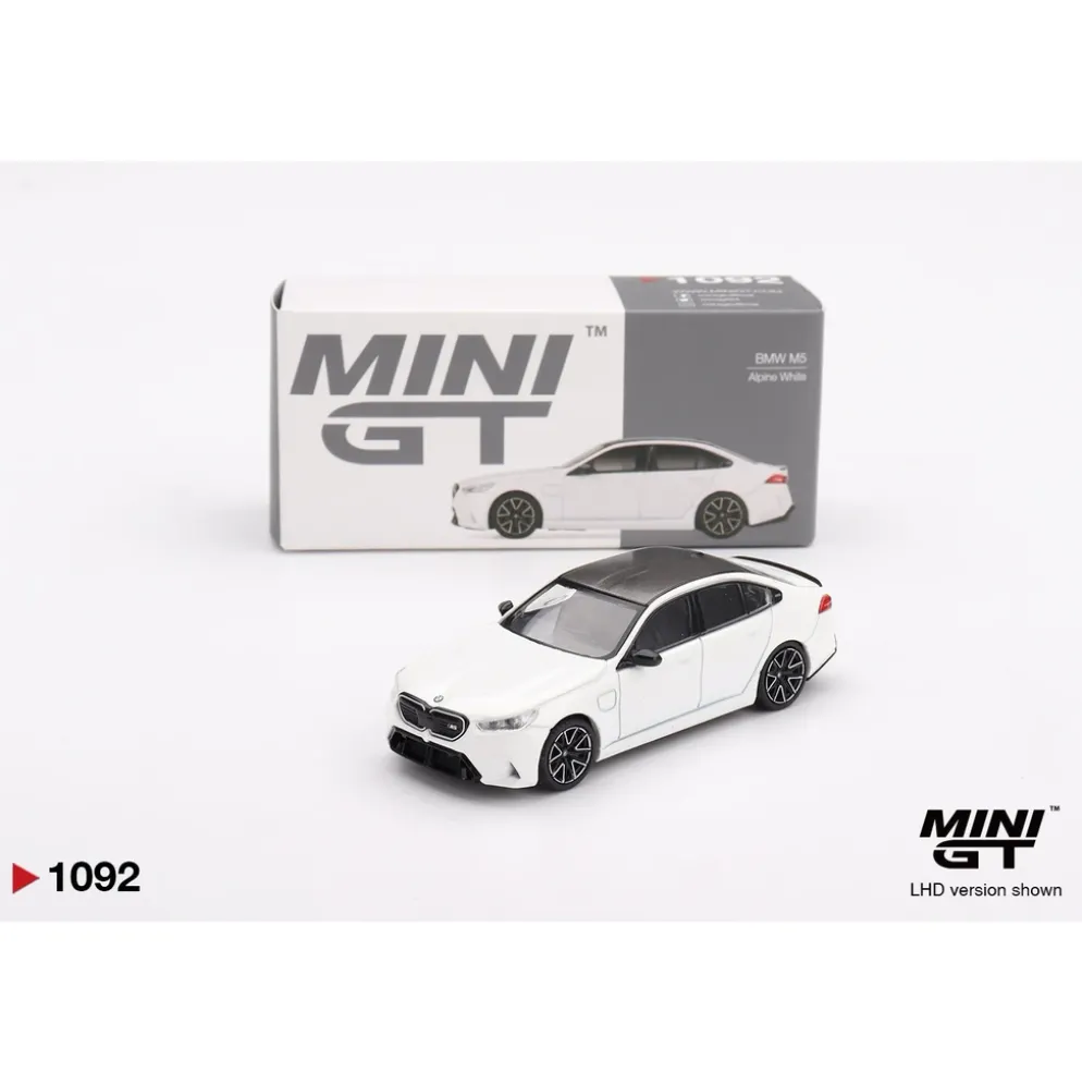 BMW M5 Alpine White - Vit - 1092 - Mini GT - 1:64