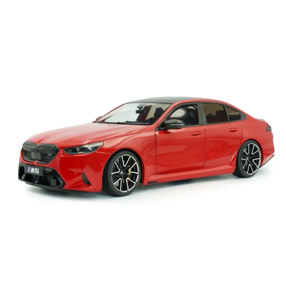 BMW M5 - 2025 - Fire Red - Solido - 1:18