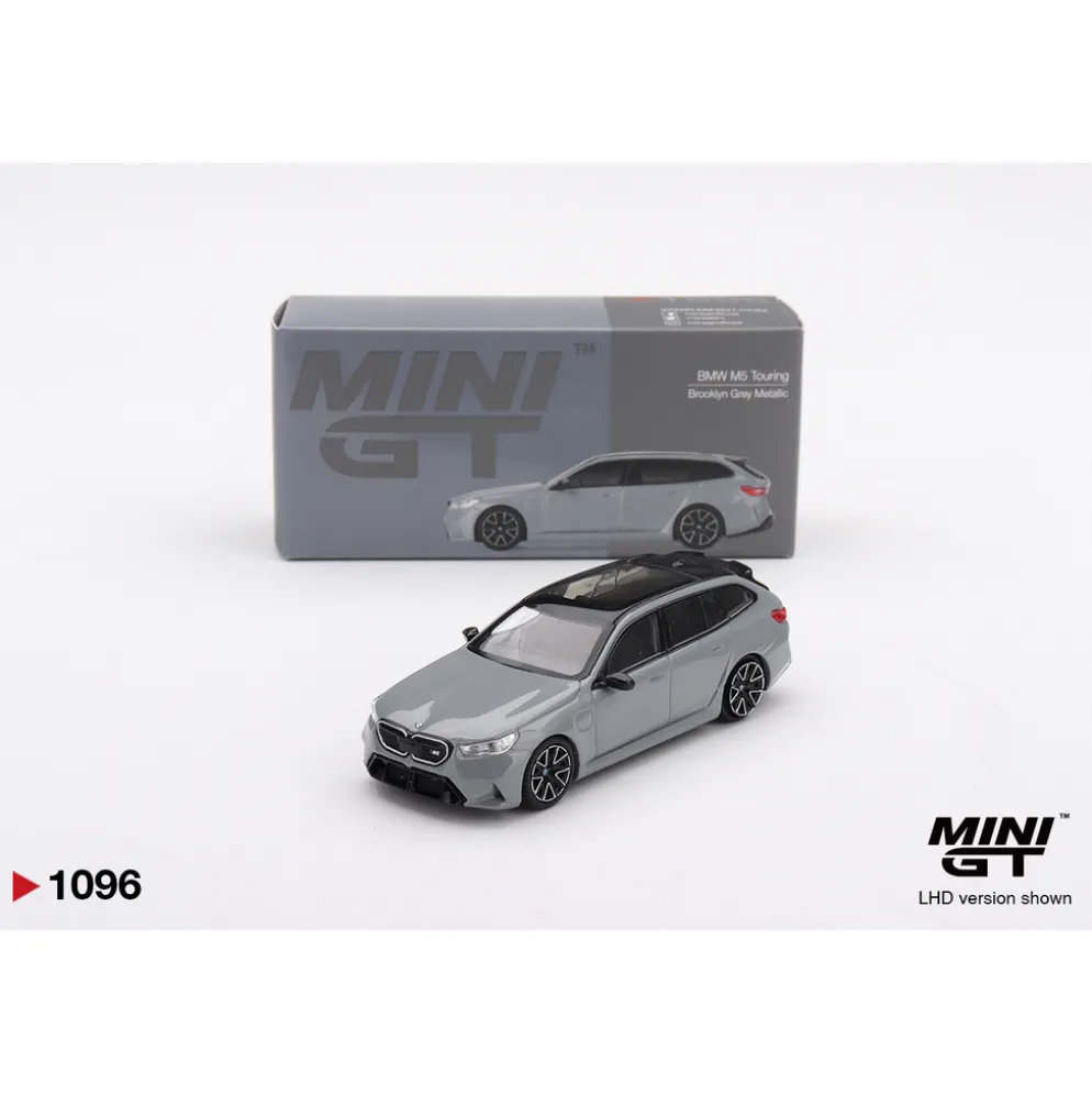 BMW M5 Touring Brooklyn Grey Metallic - Grå - 1096 - Mini GT - 1:64