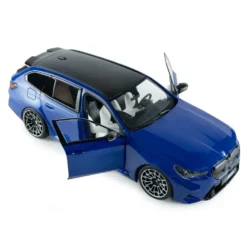 BMW M5 Touring (G99) - 2024 - Blå - Solido - 1:18