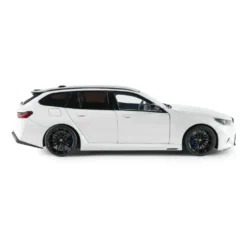 BMW M5 Touring (G99) - 2025 - Vit - Solido - 1:18