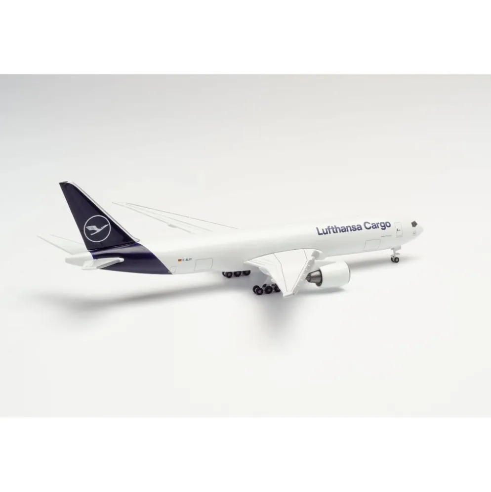 Boeing 777 Freighter - Lufthansa - D-ALFF - Herpa - 1:500