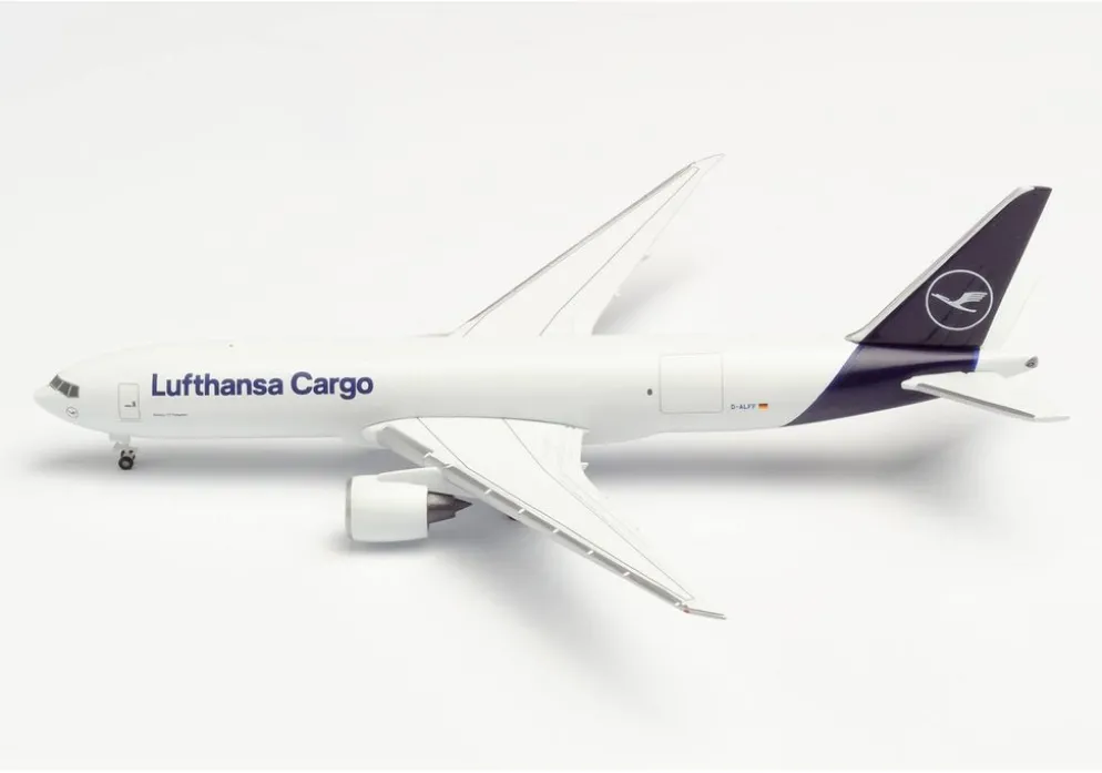 Boeing 777 Freighter - Lufthansa - D-ALFF - Herpa - 1:500