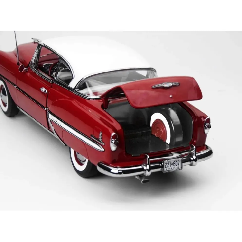 1953 Chevrolet Bel Air Coupe - Röd - Sun Star - 1:18