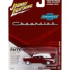 1957 Chevy Ambulance - Johnny Lightning - 1:64
