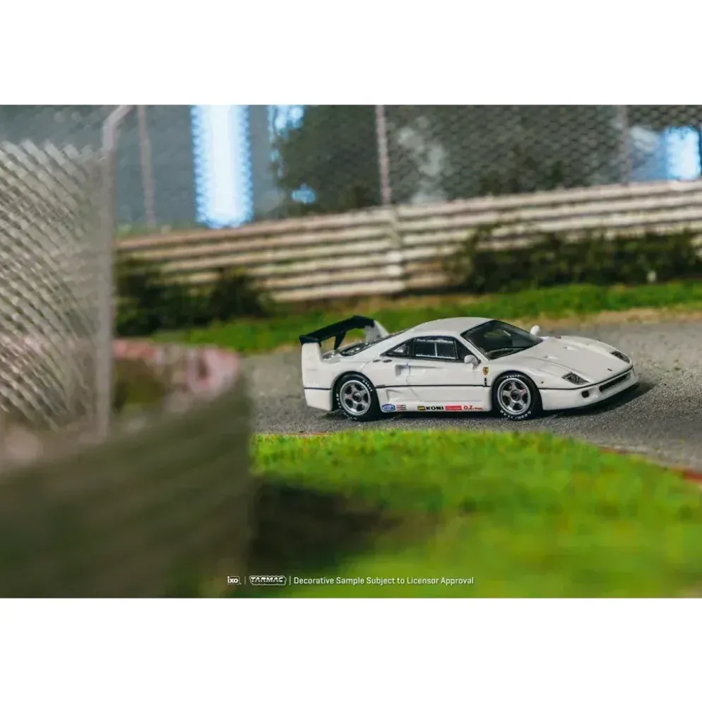 Ferrari F40 - Vit - HOBBY64 - Tarmac Works - 1:64