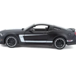Ford Mustang Boss 302 - Svart / Vit - Maisto - 1:24