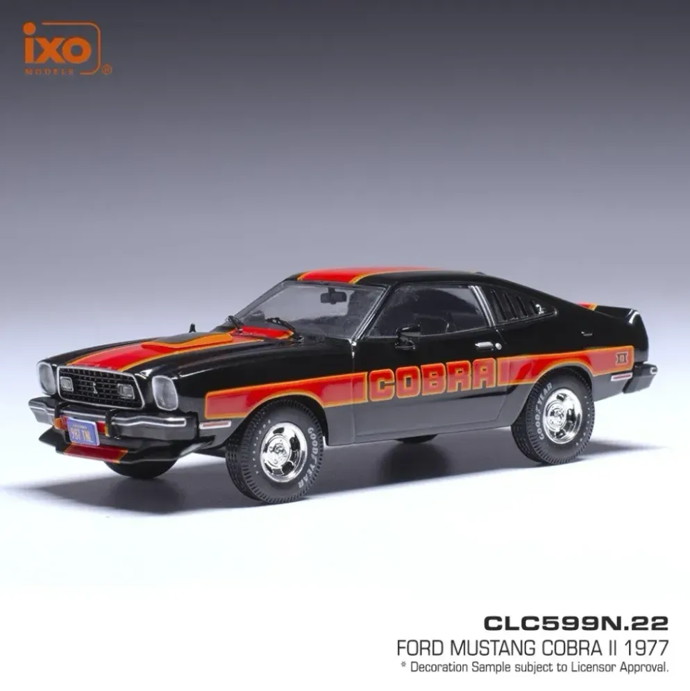 Ford Mustang Coba II - 1977 - Svart - Ixo Models - 1:43