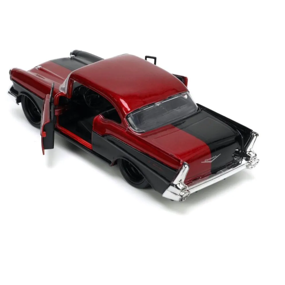 Harley Quinn & 1957 Chevrolet Bel Air - Jada Toys - 1:32