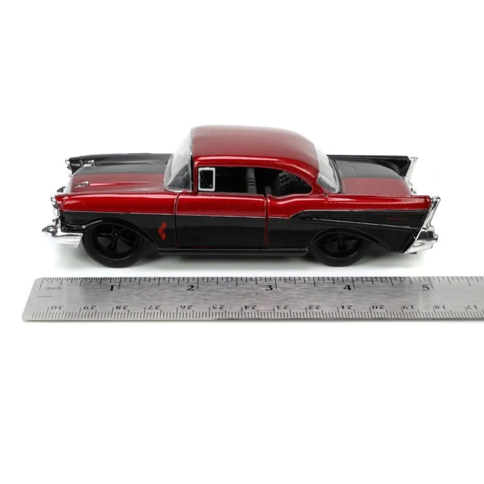 Harley Quinn & 1957 Chevrolet Bel Air - Jada Toys - 1:32