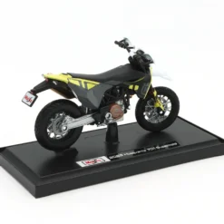 2023 Husqvarna 701 Supermoto - Maisto - 1:18 - 11 cm