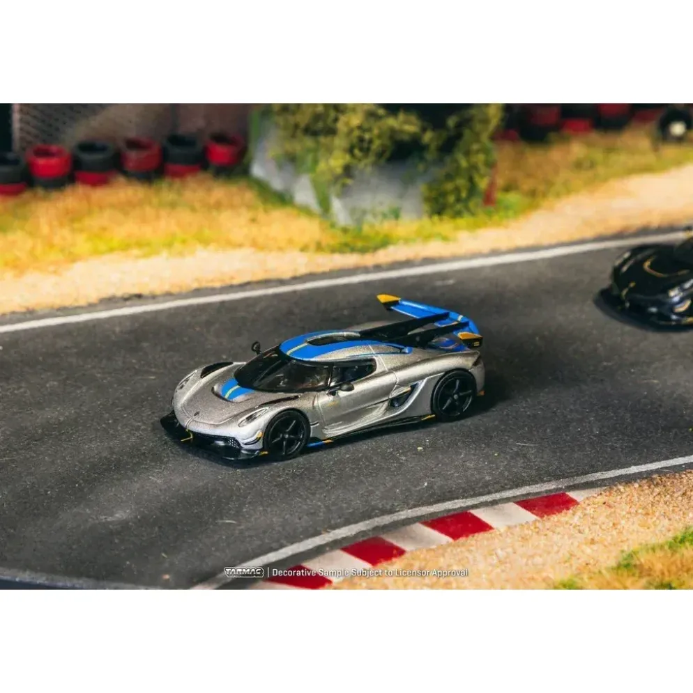Koenigsegg Jesko Attack - Silver - GLOBAL64 Tarmac Works - 1:64