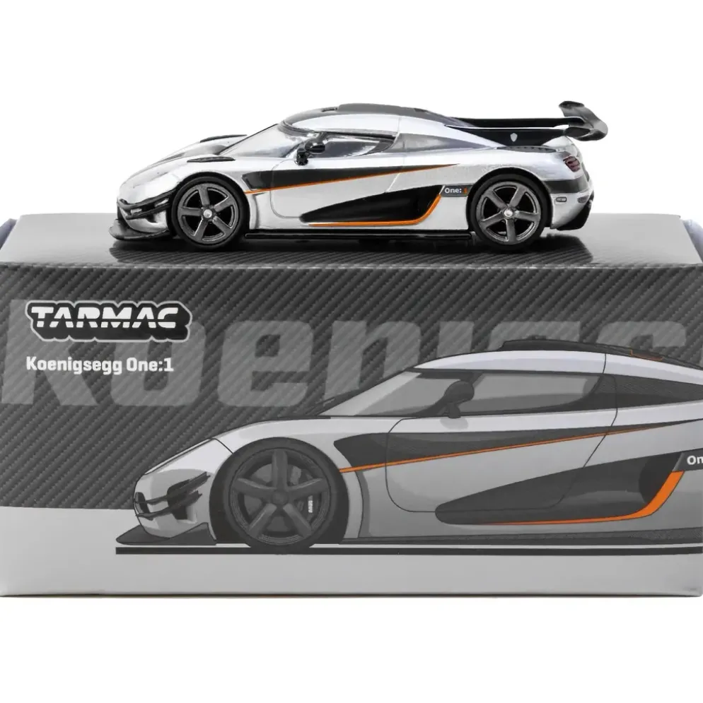 Koenigsegg One:1 - Silver - Tarmac Works - 1:64