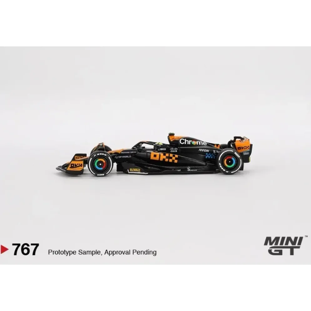McLaren MCL60 #4 - 2023 F1 Japanese GP - Lando Norris - Mini GT - 1:64