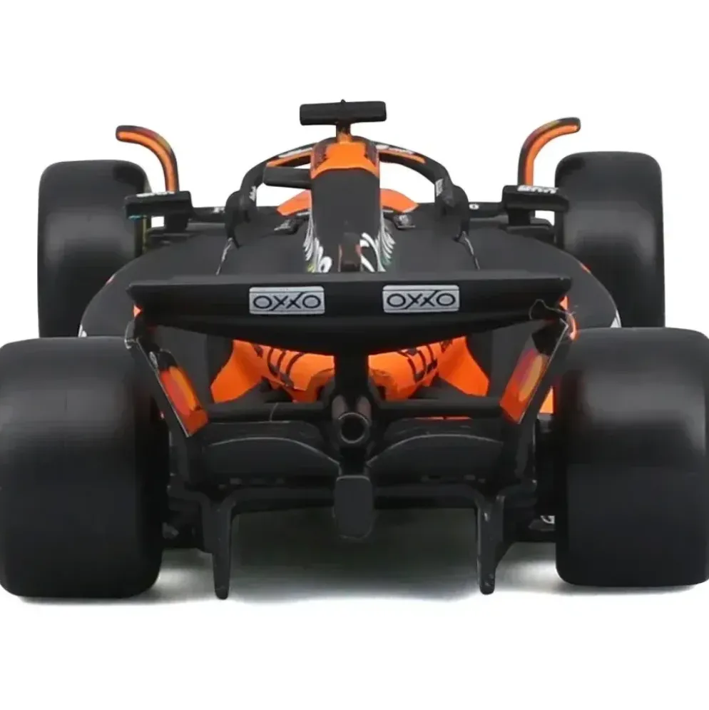 McLaren MCL39 - Oscar Piastri - Australian GP 2025 - Bburago - 1:43