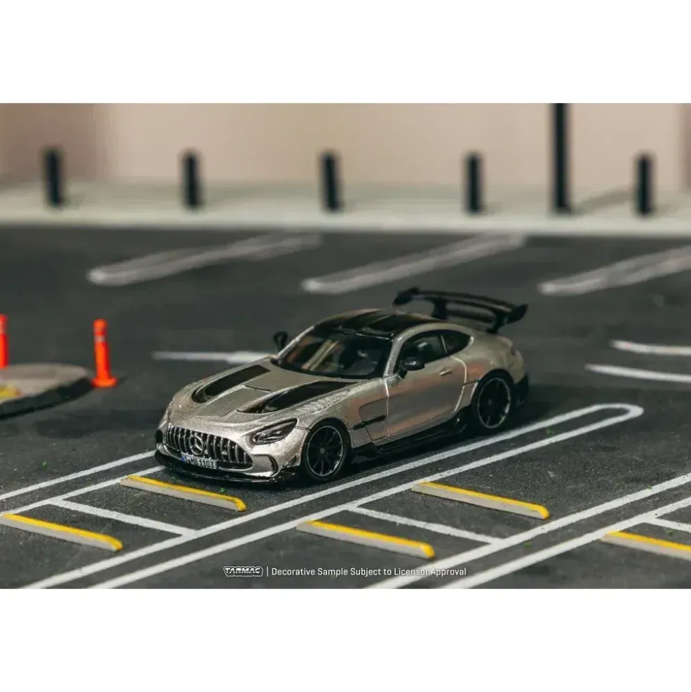 Mercedes-Benz AMG GT Black Series - Silver - Tarmac - 1:64