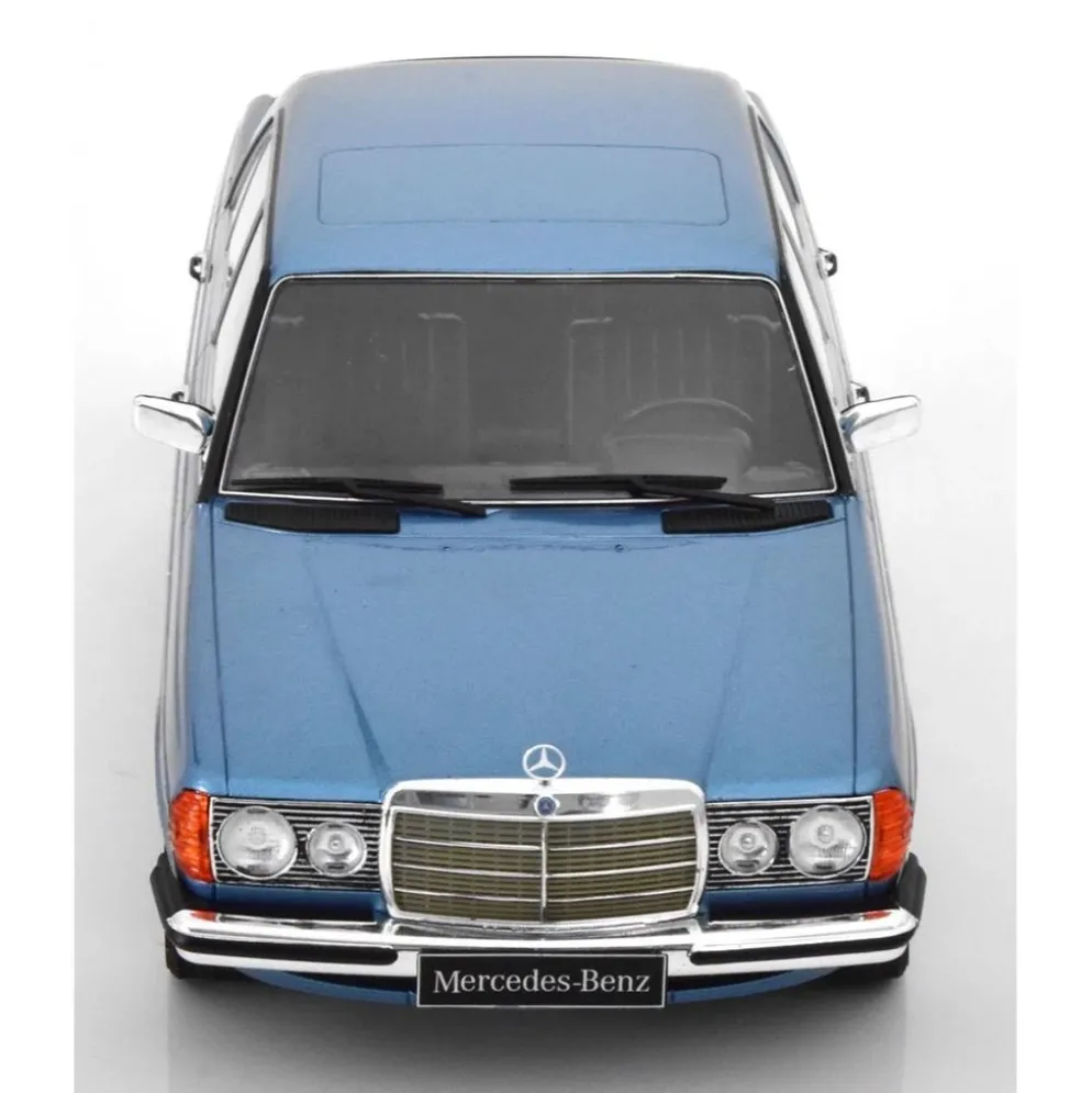 Mercedes-Benz 230 E (W123) - 1975 - Blå - KK-Scale - 1:18