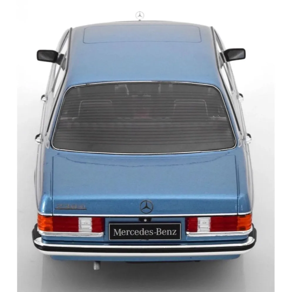 Mercedes-Benz 230 E (W123) - 1975 - Blå - KK-Scale - 1:18