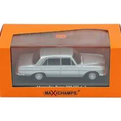 Mercedes-Benz 300 SEL 6.3 1968 - Silver - Minichamps - 1:43