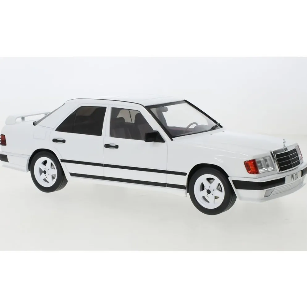 Mercedes-Benz W124 Tuning - 1986 - Vit - MCG - 1:18