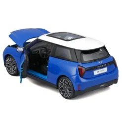 Mini Cooper SE (J01) - Blå / Vit - 2024 - Maisto - 1:24