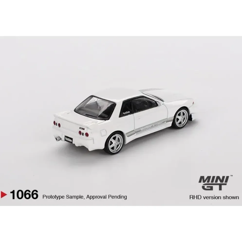 Nissan Skyline GT-R (R32) VeilSide Combat C-I - Vit - 1066 - Mini GT