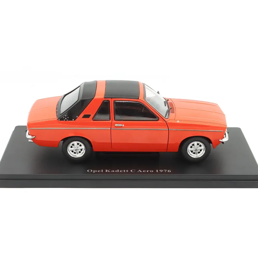 Opel Kadett C Aero - 1976 - Orange / Svart - Atlas - 1:24