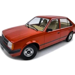Opel Kadett D - Röd - 1984 - Triple9 - 1:18