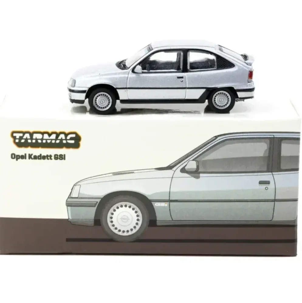 Opel Kadett GSi - Silver - GLOBAL64 - Tarmac Works - 1:64