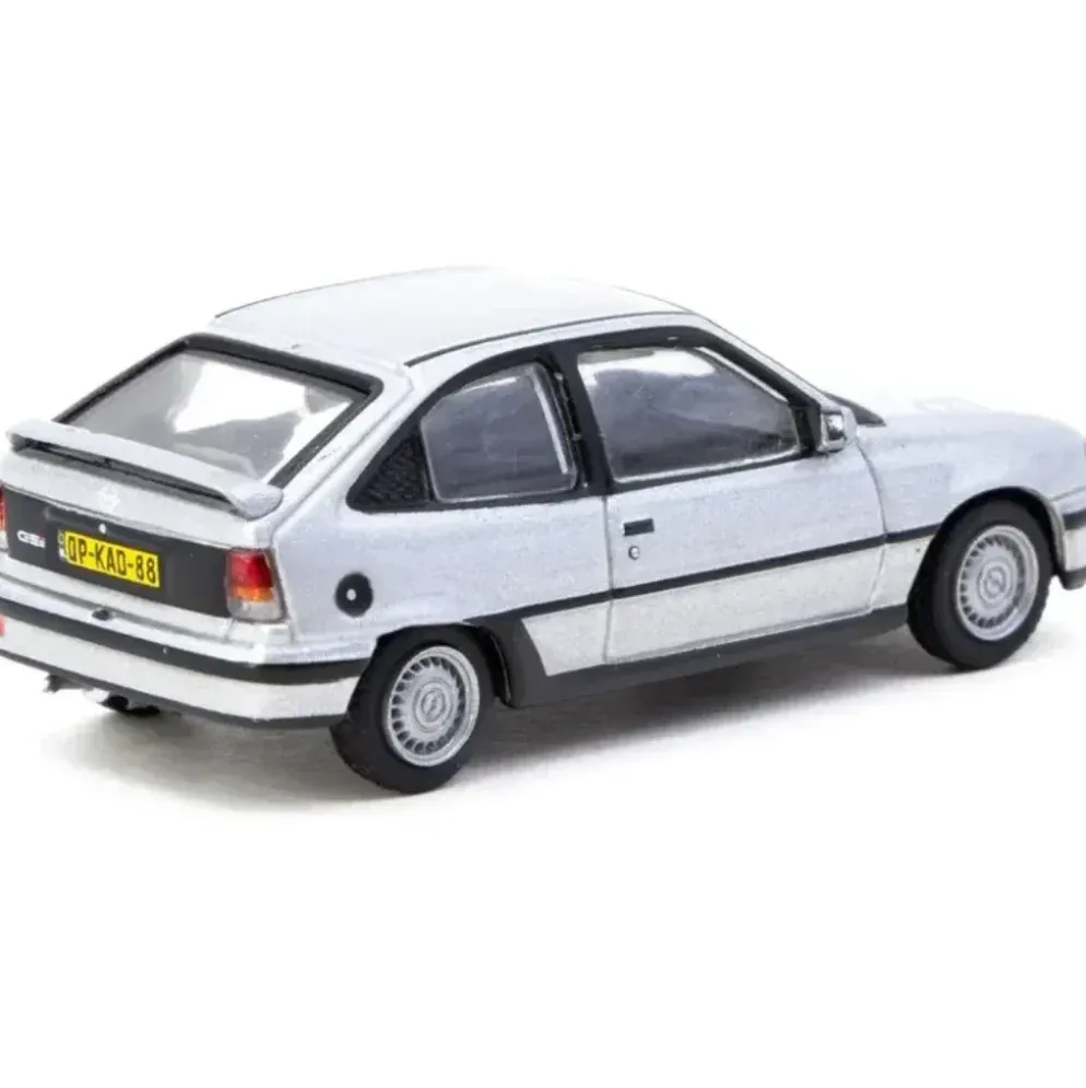 Opel Kadett GSi - Silver - GLOBAL64 - Tarmac Works - 1:64