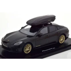 Porsche Panamera - Svart - 2019 - Spark - 1:18