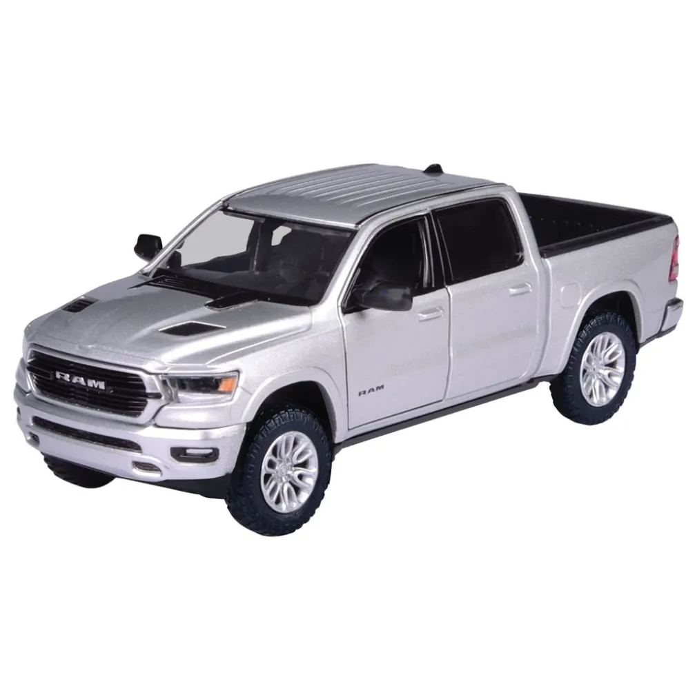 2019 RAM 1500 Crew Cab Laramie - Silver - Motormax - 1:27