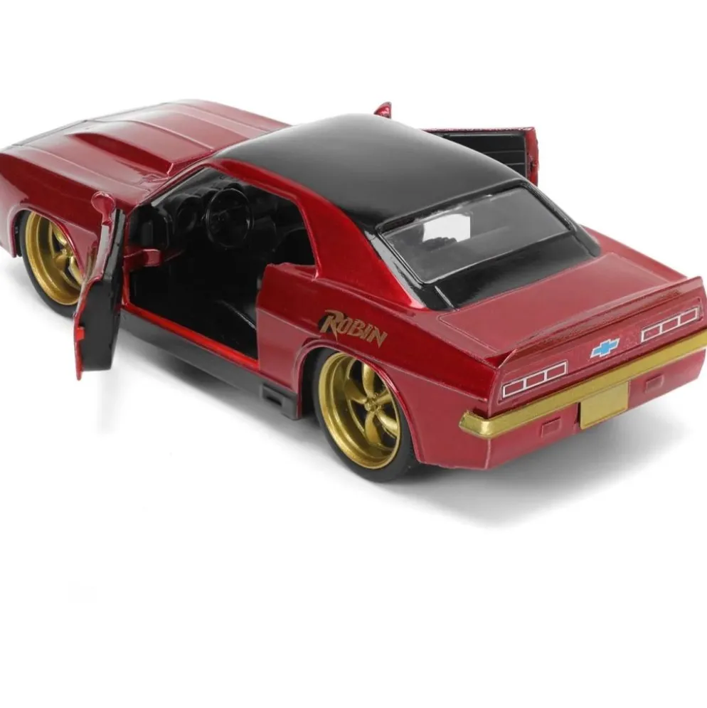 Robin & 1969 Chevrolet Camaro - Jada Toys - 1:32
