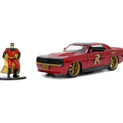 Robin & 1969 Chevrolet Camaro - Jada Toys - 1:32