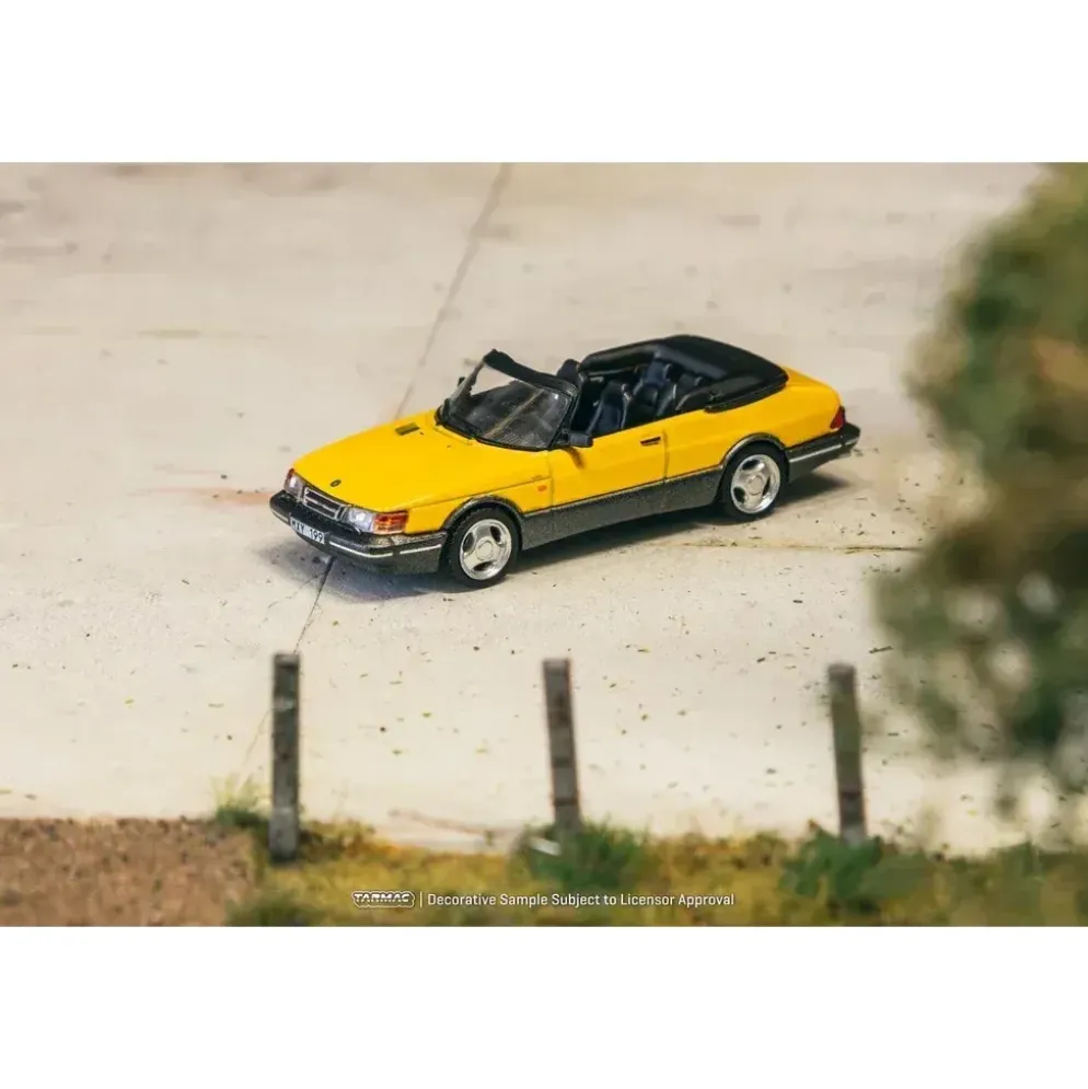 Saab 900 Turbo Convertible - Gul - Tarmac Works - 1:64