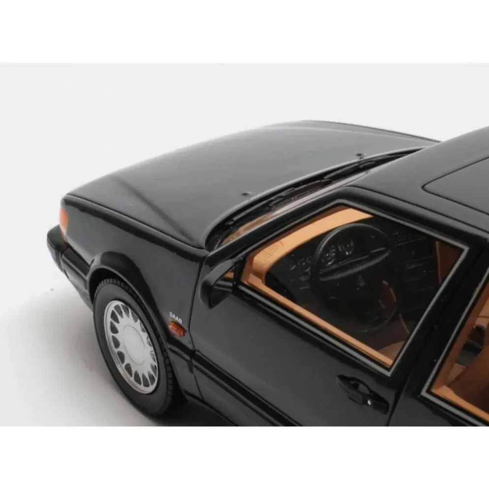Saab 9000 Turbo - Svart - Cult Scale Models - 1:18