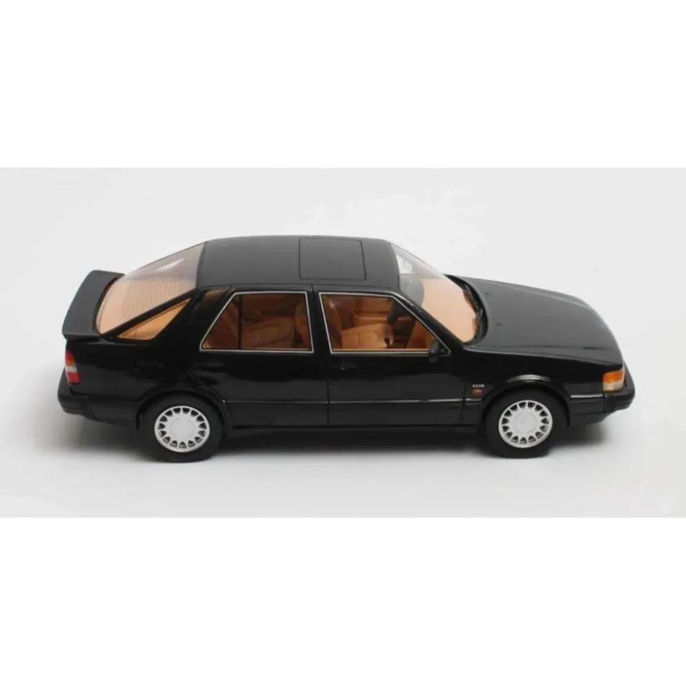Saab 9000 Turbo - Svart - Cult Scale Models - 1:18