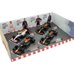 4 st Max Verstappen - F1 World Champion Set - Bburago - 1:43