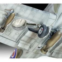 Supermarine Spitfire Mk.IXc - 03927 - Revell - 1:32