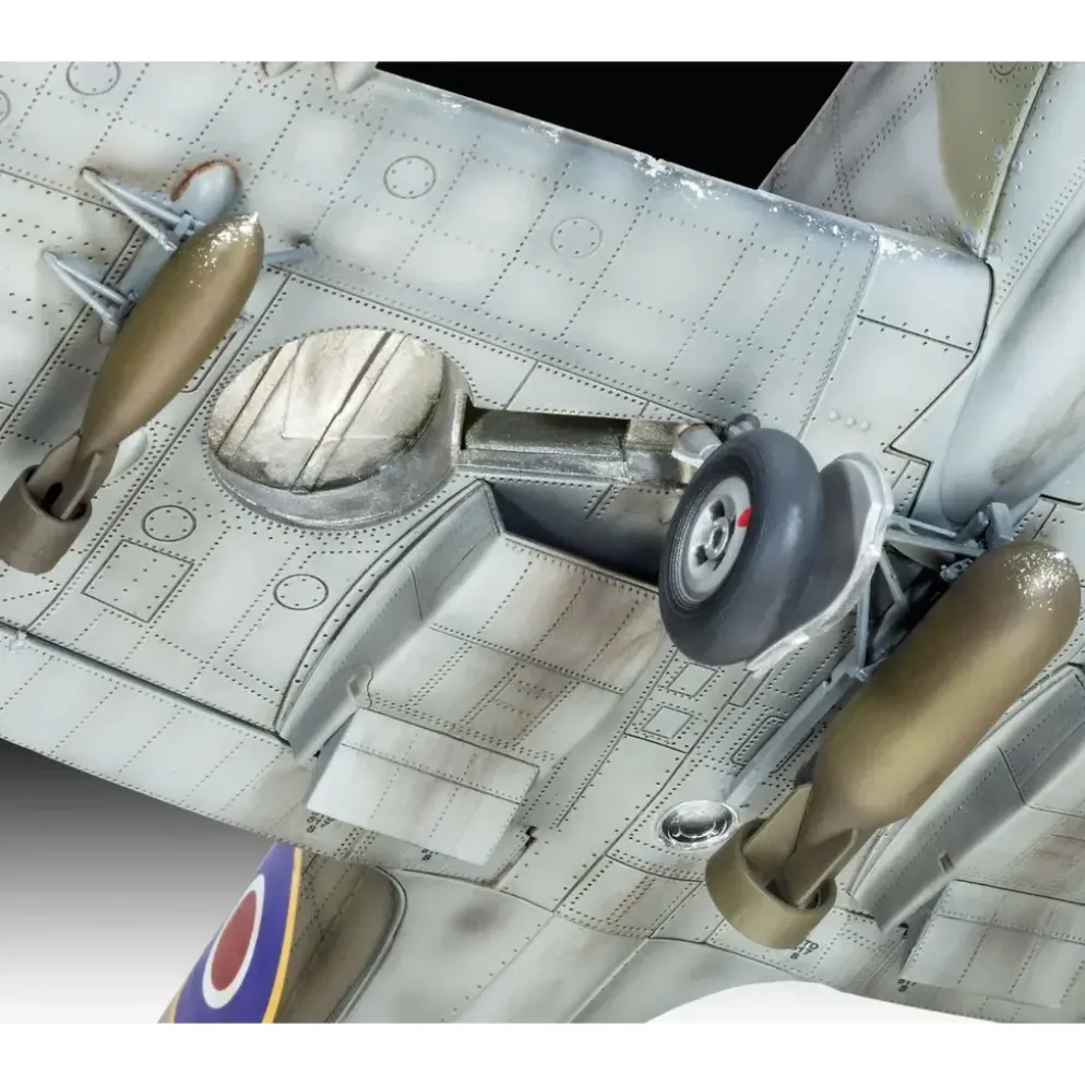 Supermarine Spitfire Mk.IXc - 03927 - Revell - 1:32