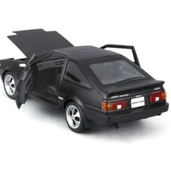 Toyota Sprinter Trueno AE86 - Svart - Maisto - 1:24