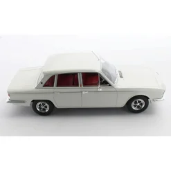 Triumph 2500 P.I. - 1969 - Vit - Cult Scale Models - 1:18