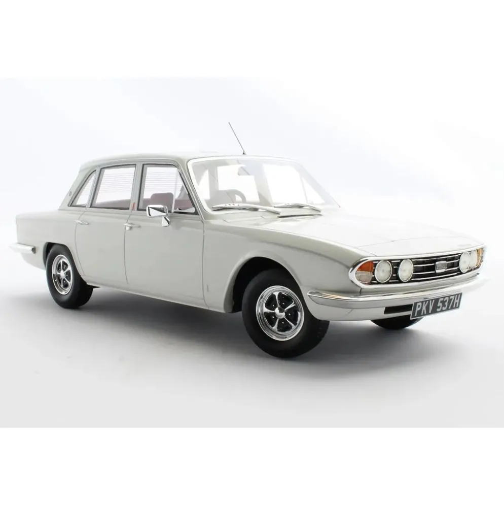 Triumph 2500 P.I. - 1969 - Vit - Cult Scale Models - 1:18