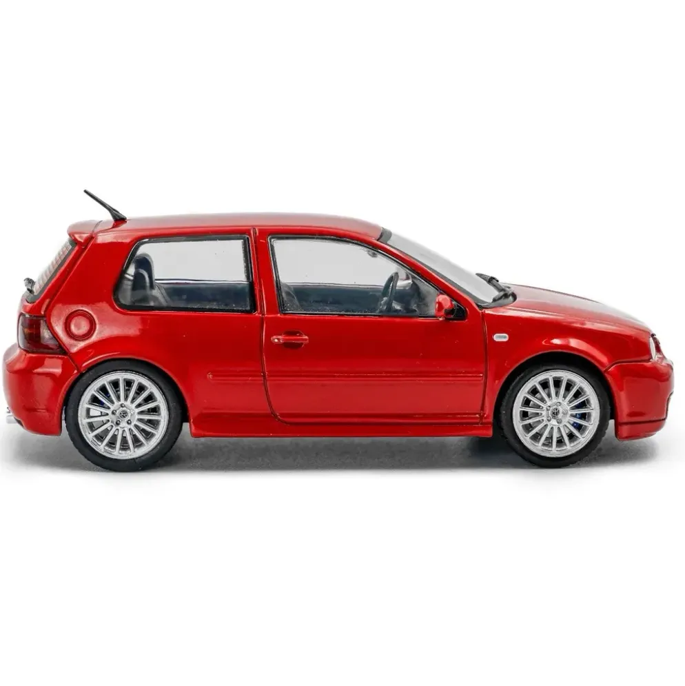 Volkswagen Golf IV R32 - Röd - 2003 - Solido - 1:43