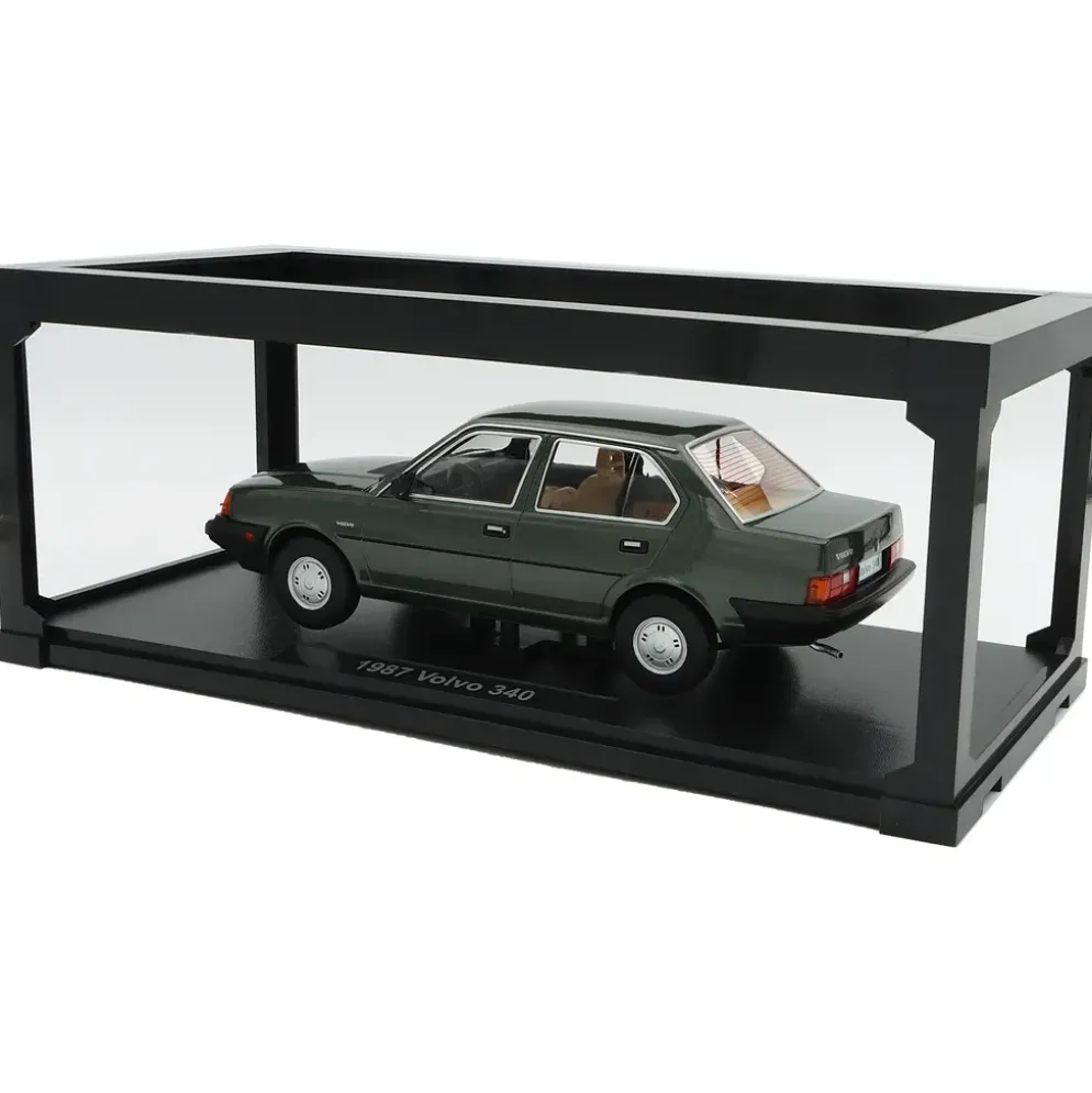 1987 Volvo 340 DL - Grön - Triple9 Collection - 1:18
