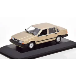 Volvo 740 GL 1986 - Maxichamps - 1:43