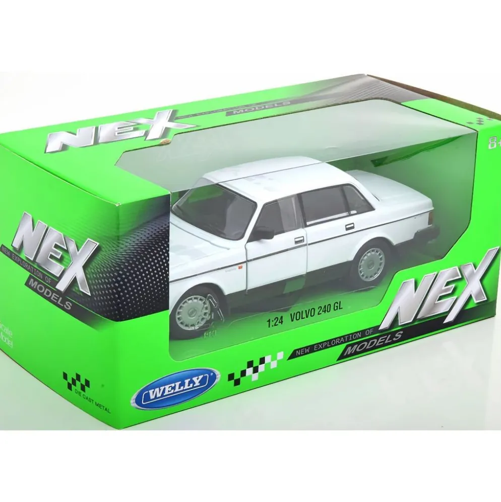 Volvo 240 GL - Vit - Modellbil från Welly - 1:24