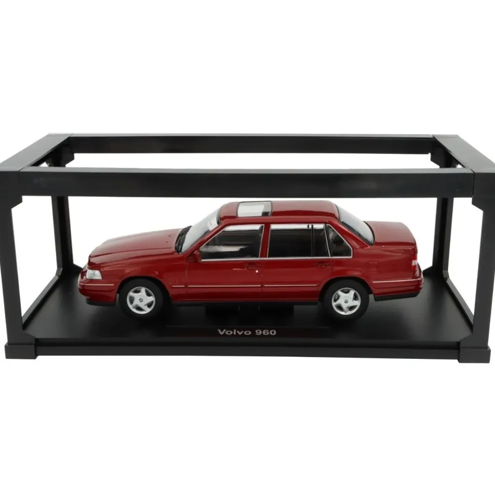Volvo 960 - 1996 - Mörkröd - Triple9 Collection - 1:18